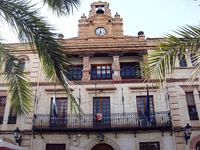 fachada del ayuntamiento