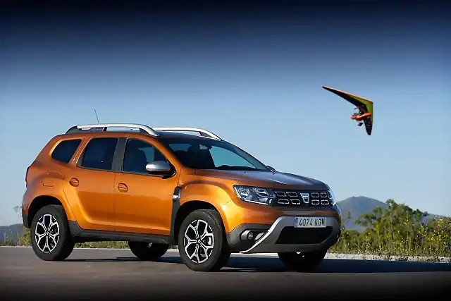 dacia-coches-mas-vendidos-2017_1440x655c