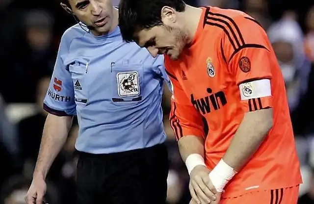 casillas-lesionado