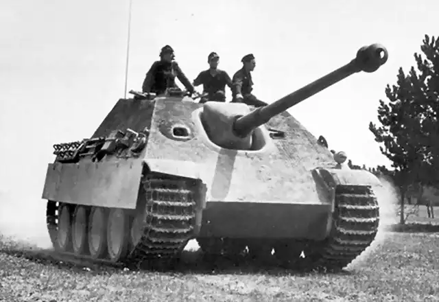 sdkfz173-jagdpanther