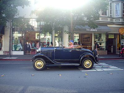 FORD SAUSALITO