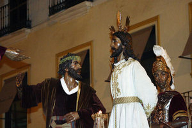 300px-SemanaSantaSevillaBofeta1