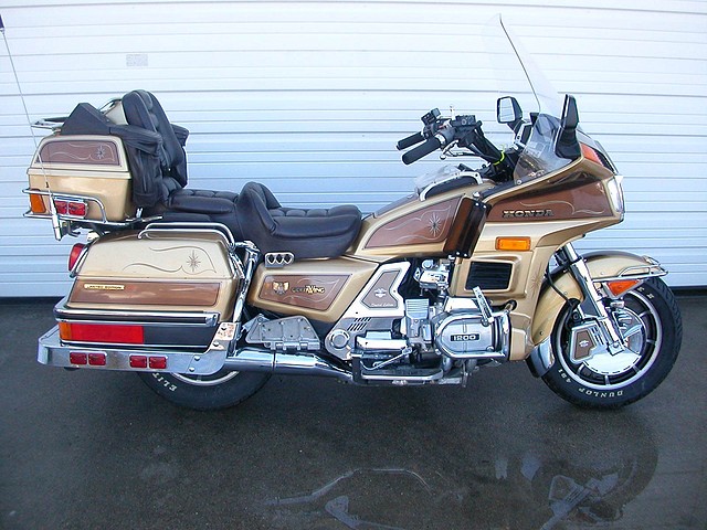 Honda_Goldwing_GL1200