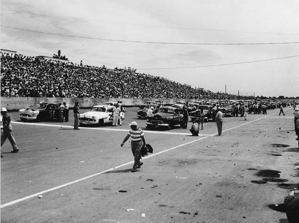 Darlington_1950_Southern_500