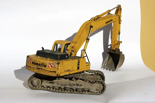 KOMATSU4