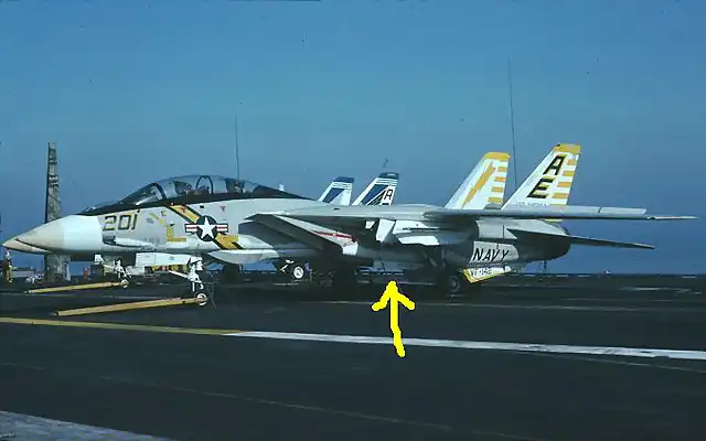 F-14 159433  201 VF142 OLD C-S On Board