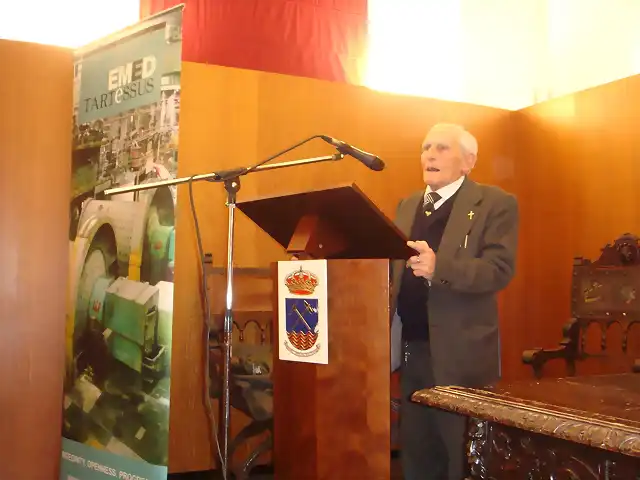 Martin Moreno recibe homenaje de su pueblo-Fot.J.Ch.Q.-03.12.12 (27)