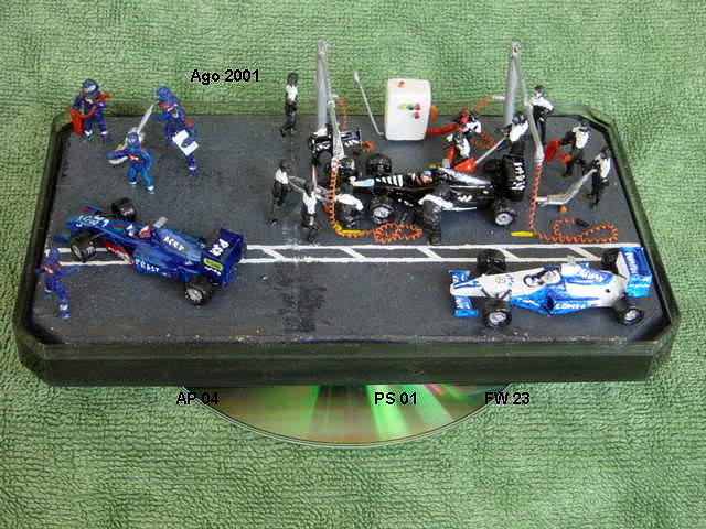 Diorama Pit 2001