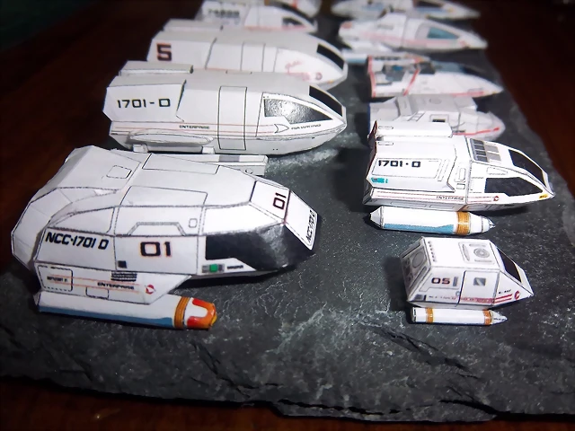 Shuttles (93) Shuttles (93)