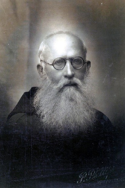 PADRE EUGENIO CARCAIXENT