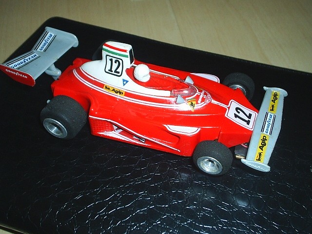 4-Ferrari Lauda