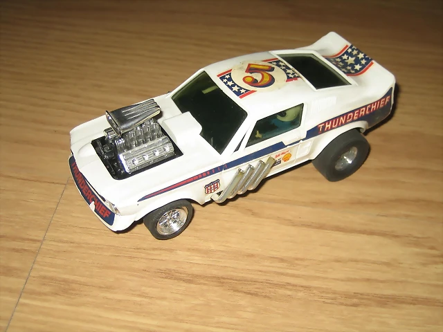 Mustang blanco (1) Mustang blanco (1)