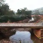 01, por el puentecillo sobre el arroyo, marca