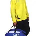 chandal amarillo cejudo