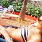 Ibiza 3-7-2013 Mar?a en la piscina