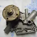 Bomba agua Renault 4,5,6 y 7(50euros)