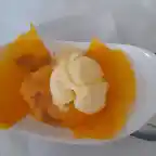 Huevos mollets con helado de vainilla . Infante-
