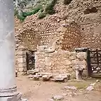 ruins-delphi