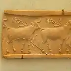 800px-Cylinder_seal_cattle_Louvre_MNB1906