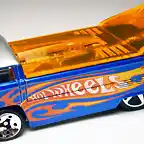 2004 Customized VW Drag Truck 1st Ed