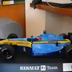 03 RENAULT R24