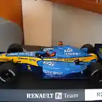 05 RENAULT R26