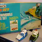 SNOWMOBILE CANADIAN SET ZELLER 1