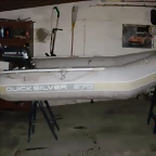 PB100572
