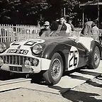 Triumph TR3 - racing #26 Le Mans '59b