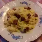 Arroz chino con salchichas