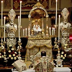 CATHOLICVS-Santa-Misa-Nochebuena-Piamonte-Italia-Midnight-Mass