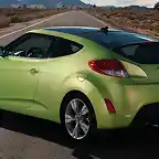 02-2012-hyundai-veloster630-2