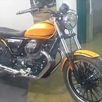 guzzi V9