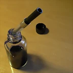 caja plumas y bote cristal tinta 017