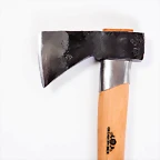 425-outdoor-axe_4-2-1440x1025