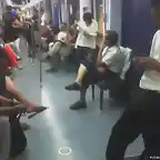 Sentao en el metro