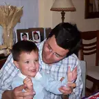 DANIEL CON SU PAPA