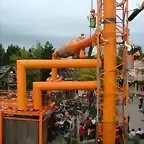 Imagen de la fabrica de pintura naranja