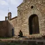 Martin en la puerta de la Hermita