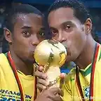 Robinho y Ronaldinho copa confederaciones