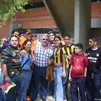 Visita de Comenbol! Hinchas AuRiNeGrOs