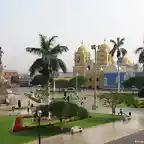 AHI ESTA LA PLAZA DE ARMAS DE LA CIUDAD DE TRUJILLO