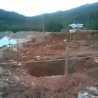 en sta foto observamos un hueco que es bien profundo y noc me imagino que es para algunas bases