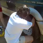 colocando gusano