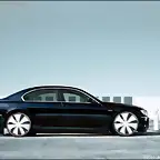 730i