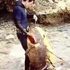 carlos con un mero pescado en altea