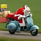 SANTA KLAUS EN VESPA