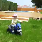 Maria en su moto