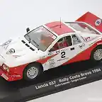 LANCIA 037