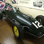 800px-Lotus_16b